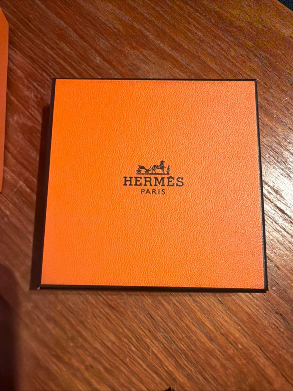 Hermes Paris 2 Bracelet Boxes Empty 3.5”Square With Pouches Ribbon Small Booklet - Picture 7 of 10